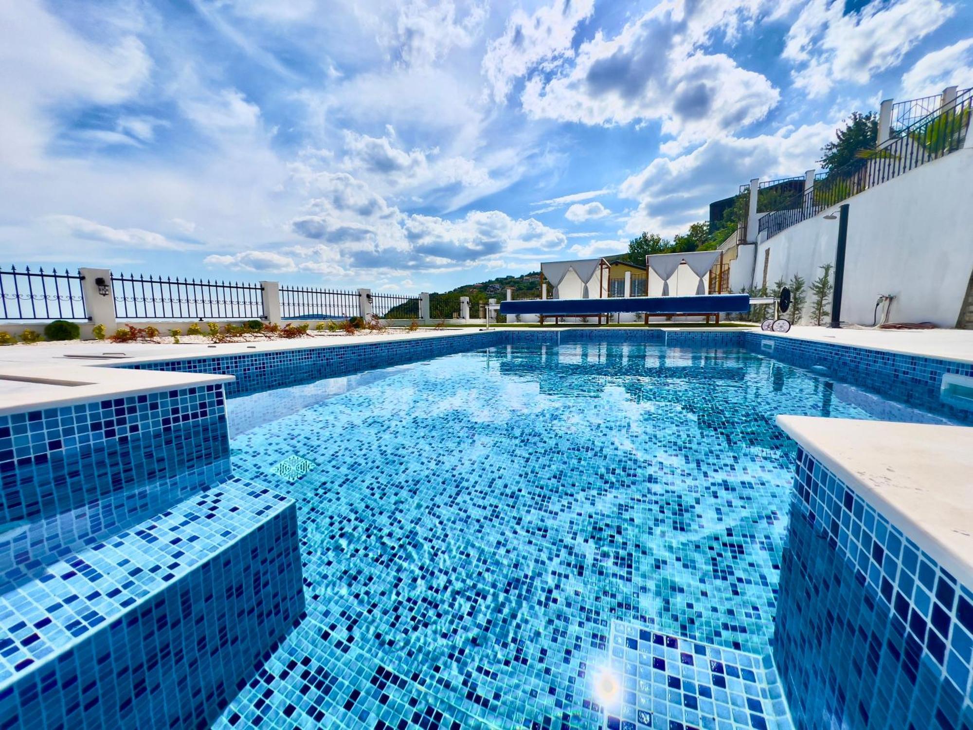 The White Pearl Boutique Villa 巴尔奇克 外观 照片